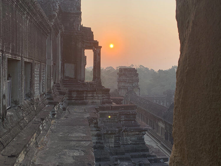 FROM ANGKOR TO CARDAMOM 08 Days / 07 Nights