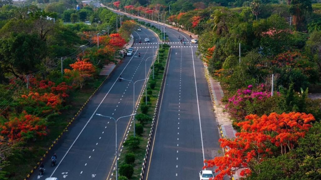 CAMBODIA & LAOS ON THE ROAD 11 DAYS / 10 NIGHTS