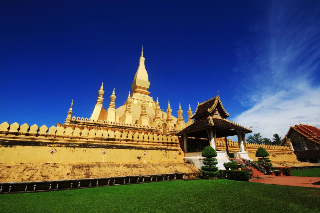 From the Golden Pagodas to Wonderful Halong Bay 12 DAYS / 11 NIGHTS